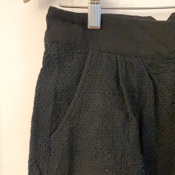 FINDERS KEEPERS High waisted scalloped shorts NWOT - Picture 2 of 4